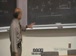 耶鲁公开课中出现重力质量的视频截图